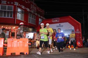 BIB: 3445, 4160
                            <button type="button" onclick="openModal(26262740)" class="btn btn-primary btn-sm float-right btn-popup" data-toggle="modal" data-target=".modal-high-quality">
                        <i class="fas fa-shopping-cart"></i> Add to Cart
                    </button>
                                            <button type="button" onclick="isThisMe(26262740, true)" class="btn btn-success btn-sm float-right btn-popup btn-isme hidden" data-toggle="tooltip" data-placement="bottom" title="นี่คือรูปของคุณใช่ไหม คลิกที่นี่เพื่อเอาเข้าอัลบั้ม">
                        <i class="fas fa-plus"></i> Add to album
                    </button>
                    <button type="button" onclick="isThisMe(26262740, false)" class="btn btn-warning btn-sm float-right btn-popup btn-isnotme hidden">
                        <i class="fas fa-ban"></i> Remove from album
                    </button>